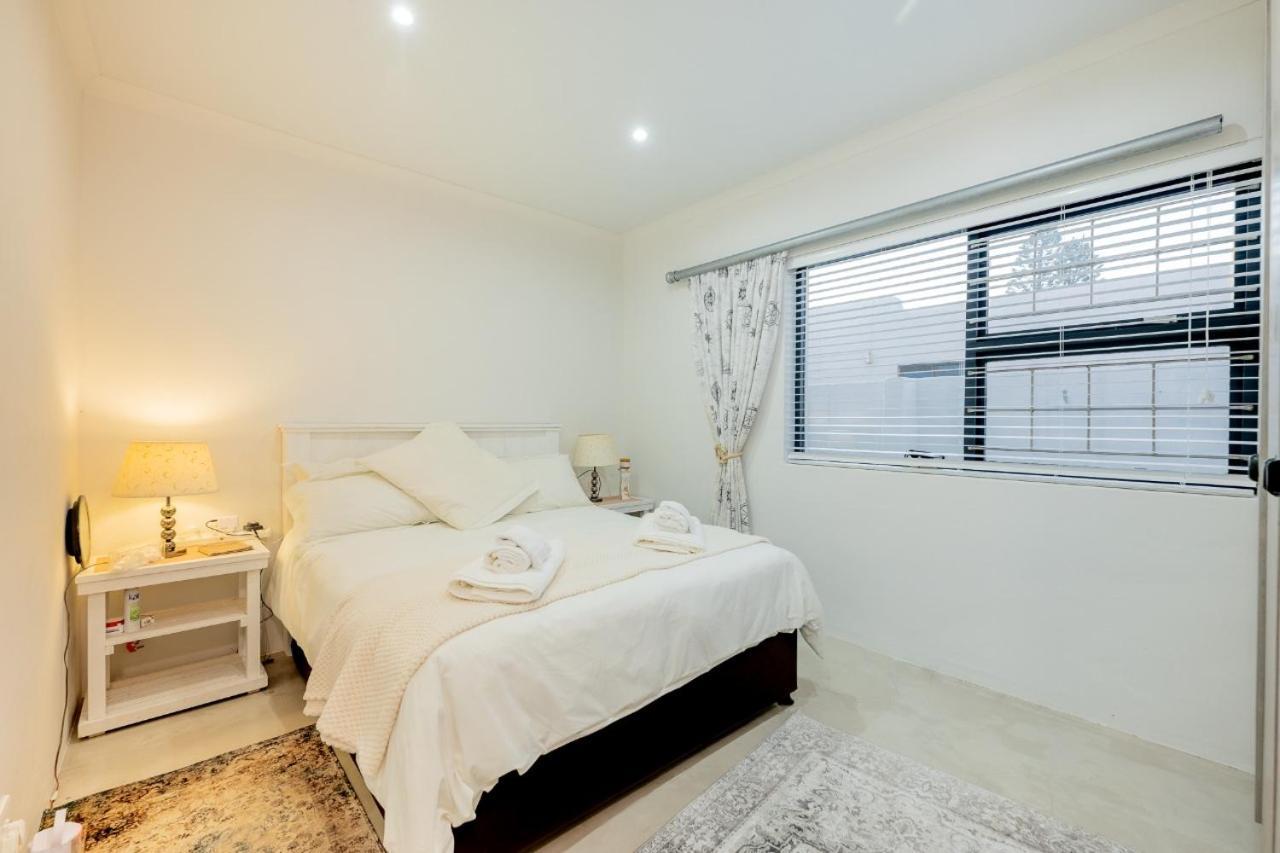 Oceans Cottage Struisbaai Exteriér fotografie